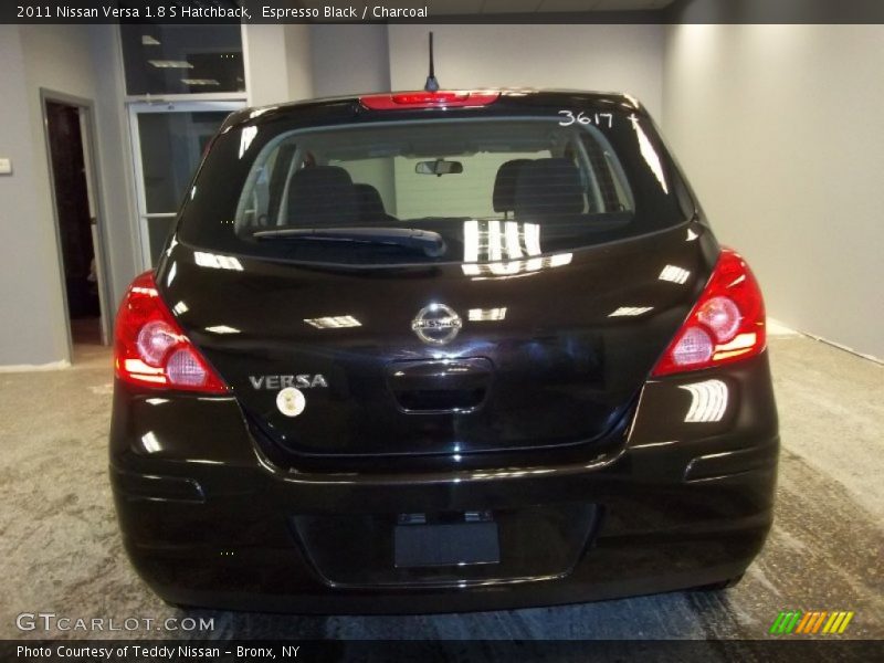 Espresso Black / Charcoal 2011 Nissan Versa 1.8 S Hatchback