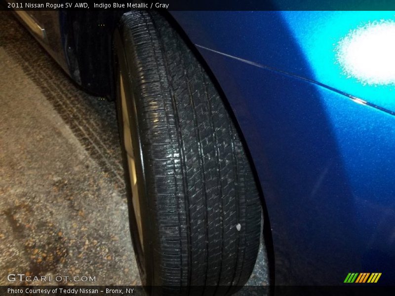 Indigo Blue Metallic / Gray 2011 Nissan Rogue SV AWD