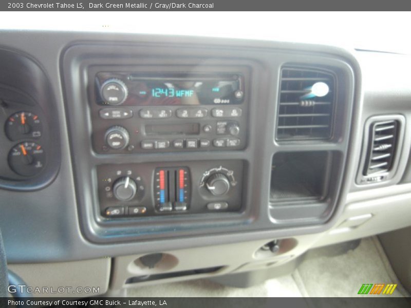 Dark Green Metallic / Gray/Dark Charcoal 2003 Chevrolet Tahoe LS