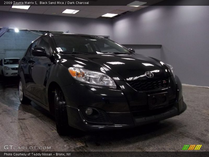 Black Sand Mica / Dark Charcoal 2009 Toyota Matrix S