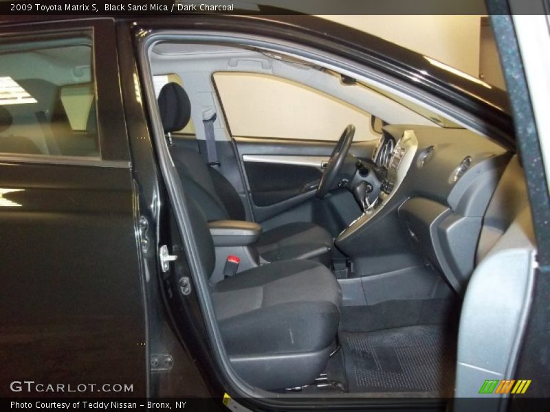 Black Sand Mica / Dark Charcoal 2009 Toyota Matrix S