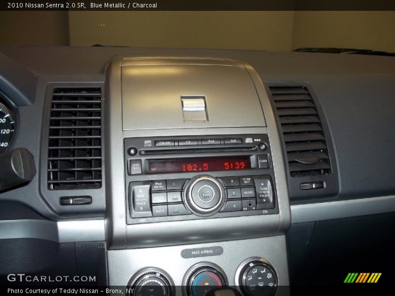 Blue Metallic / Charcoal 2010 Nissan Sentra 2.0 SR