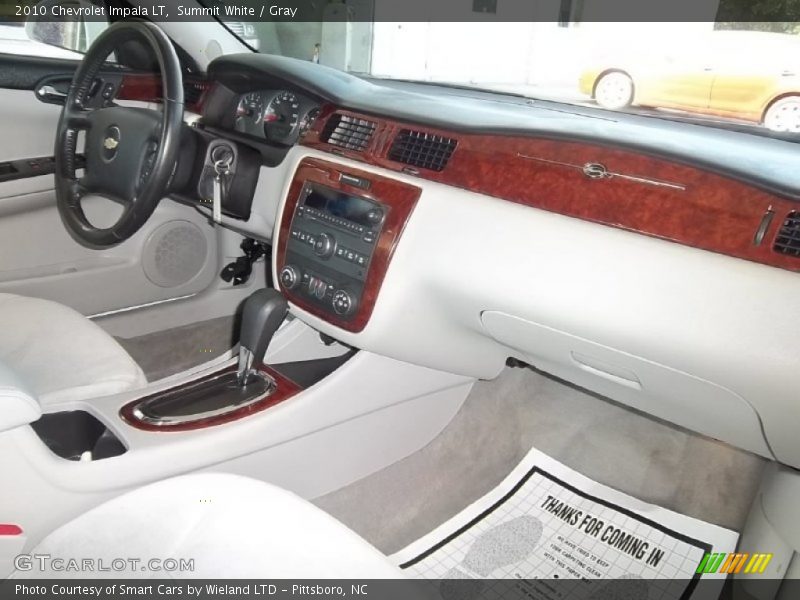 Summit White / Gray 2010 Chevrolet Impala LT