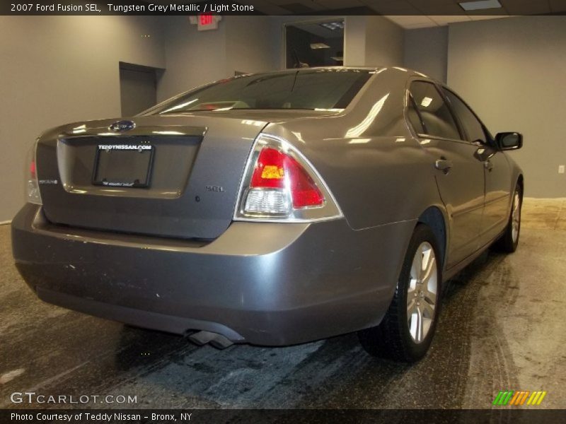 Tungsten Grey Metallic / Light Stone 2007 Ford Fusion SEL