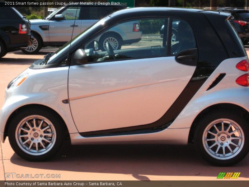 Silver Metallic / Design Black 2011 Smart fortwo passion coupe