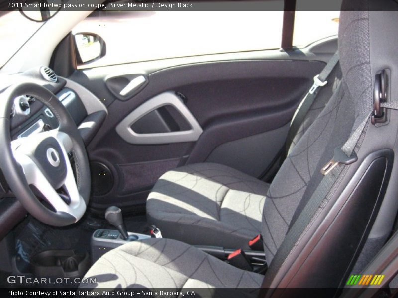 Silver Metallic / Design Black 2011 Smart fortwo passion coupe