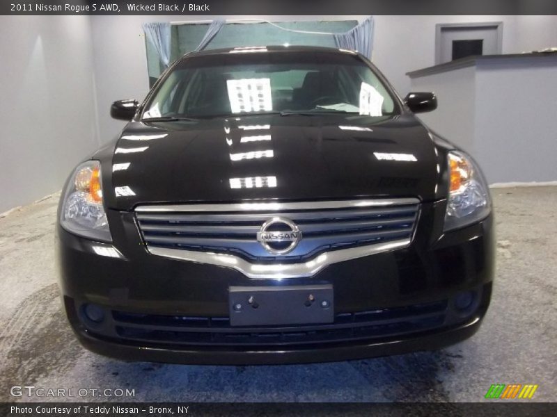 Wicked Black / Black 2011 Nissan Rogue S AWD