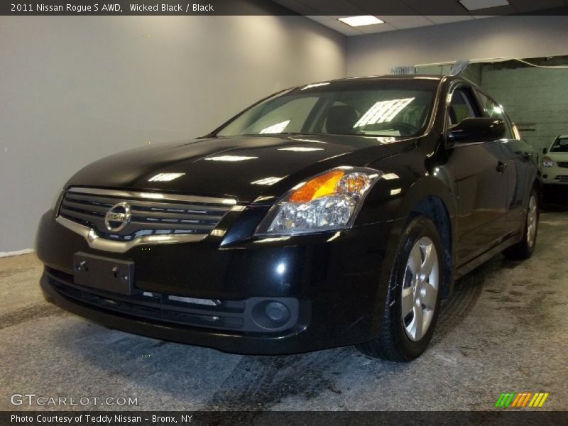 Wicked Black / Black 2011 Nissan Rogue S AWD