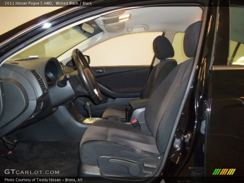 Wicked Black / Black 2011 Nissan Rogue S AWD