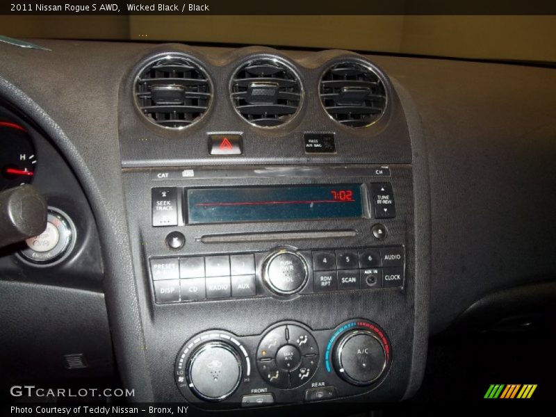 Wicked Black / Black 2011 Nissan Rogue S AWD