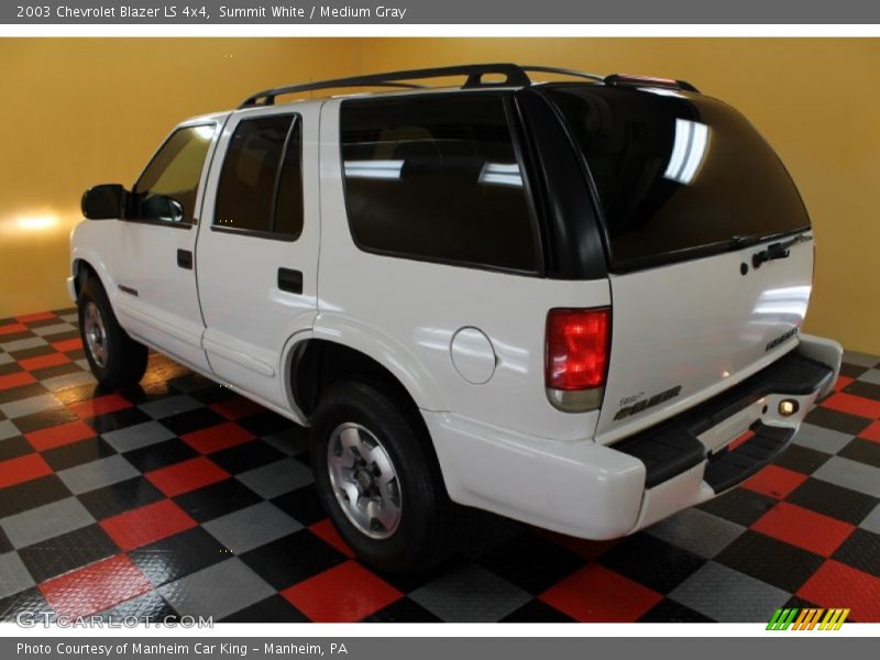 Summit White / Medium Gray 2003 Chevrolet Blazer LS 4x4