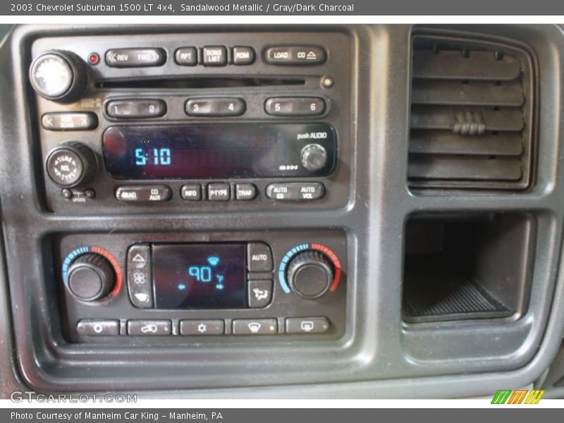 Sandalwood Metallic / Gray/Dark Charcoal 2003 Chevrolet Suburban 1500 LT 4x4