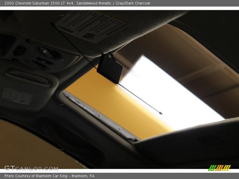 Sandalwood Metallic / Gray/Dark Charcoal 2003 Chevrolet Suburban 1500 LT 4x4