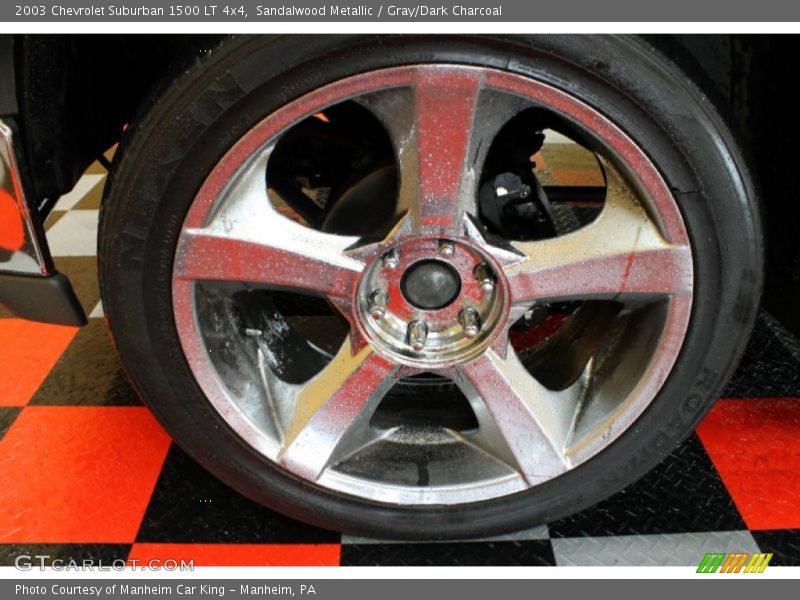 Sandalwood Metallic / Gray/Dark Charcoal 2003 Chevrolet Suburban 1500 LT 4x4