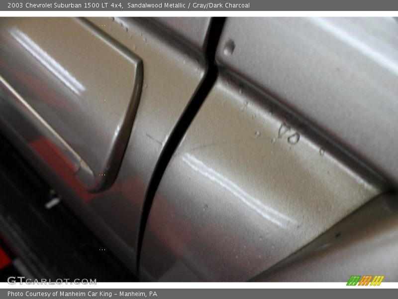 Sandalwood Metallic / Gray/Dark Charcoal 2003 Chevrolet Suburban 1500 LT 4x4