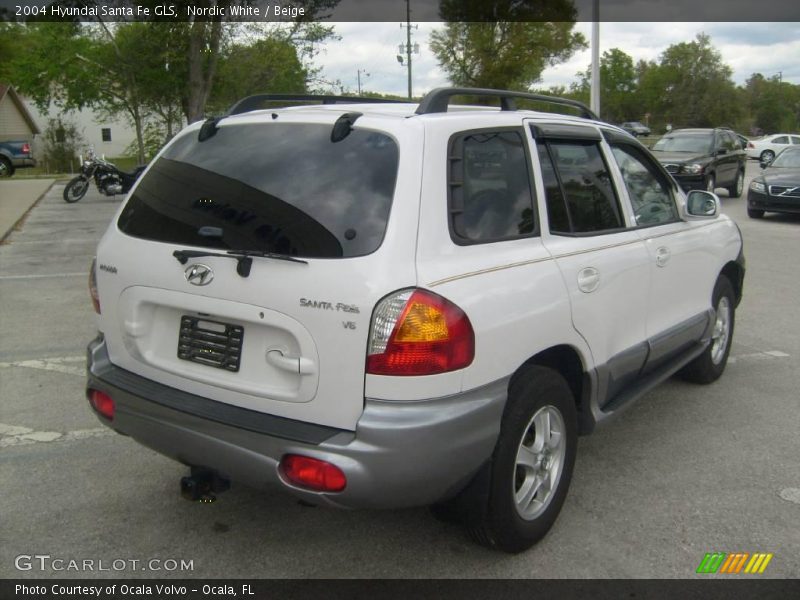 Nordic White / Beige 2004 Hyundai Santa Fe GLS