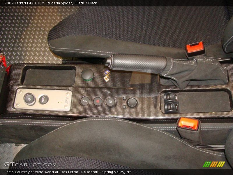 Controls of 2009 F430 16M Scuderia Spider