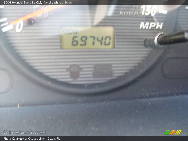 Nordic White / Beige 2004 Hyundai Santa Fe GLS