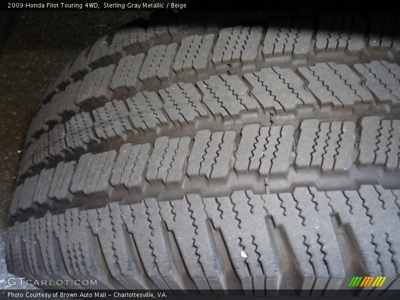 Sterling Gray Metallic / Beige 2009 Honda Pilot Touring 4WD