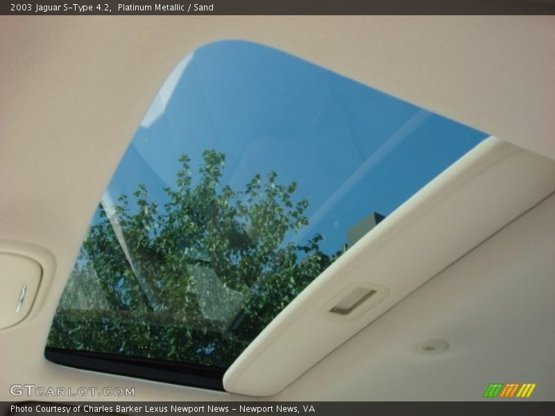 Sunroof of 2003 S-Type 4.2