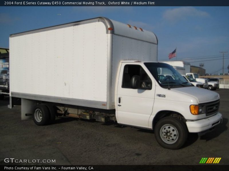  2004 E Series Cutaway E450 Commercial Moving Truck Oxford White