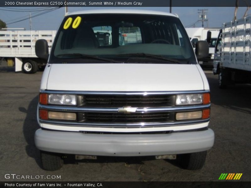 Summit White / Medium Gray 2000 Chevrolet Express G2500 Commercial