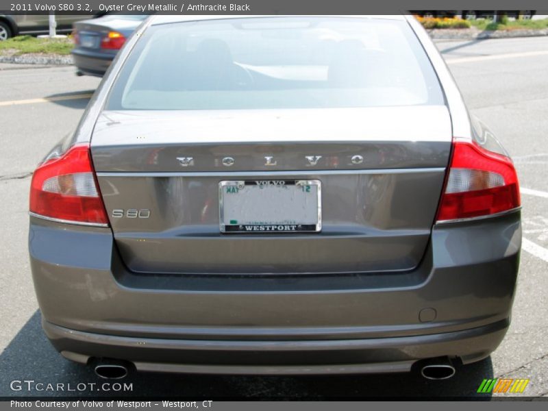 Oyster Grey Metallic / Anthracite Black 2011 Volvo S80 3.2