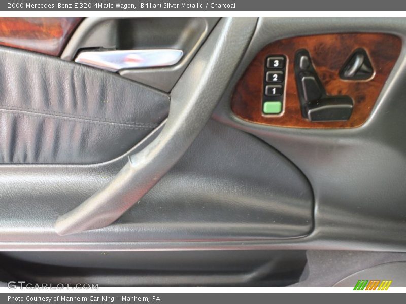 Brilliant Silver Metallic / Charcoal 2000 Mercedes-Benz E 320 4Matic Wagon