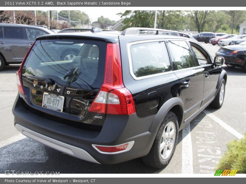 Black Sapphire Metallic / Sandstone Beige 2011 Volvo XC70 3.2 AWD