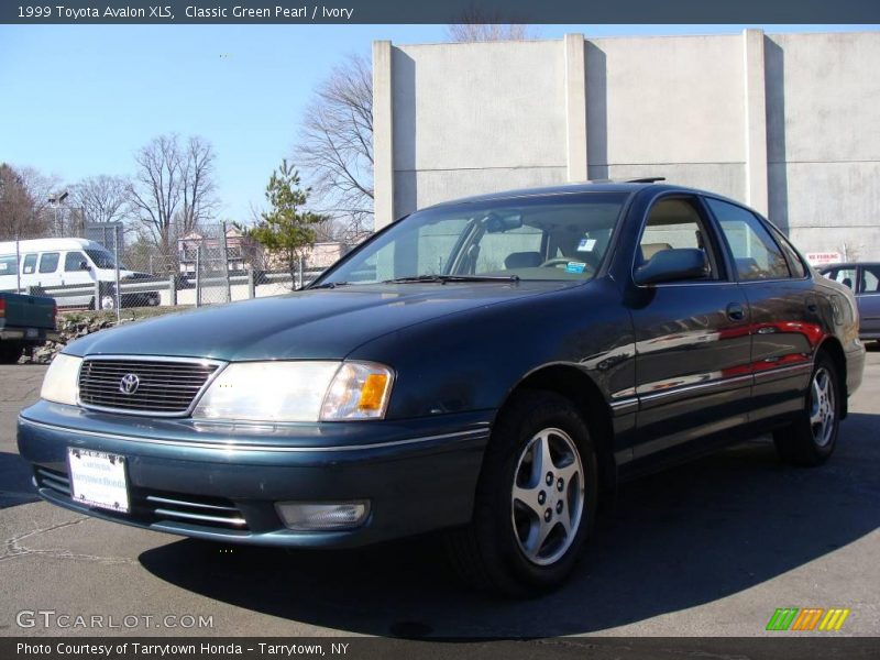 Classic Green Pearl / Ivory 1999 Toyota Avalon XLS