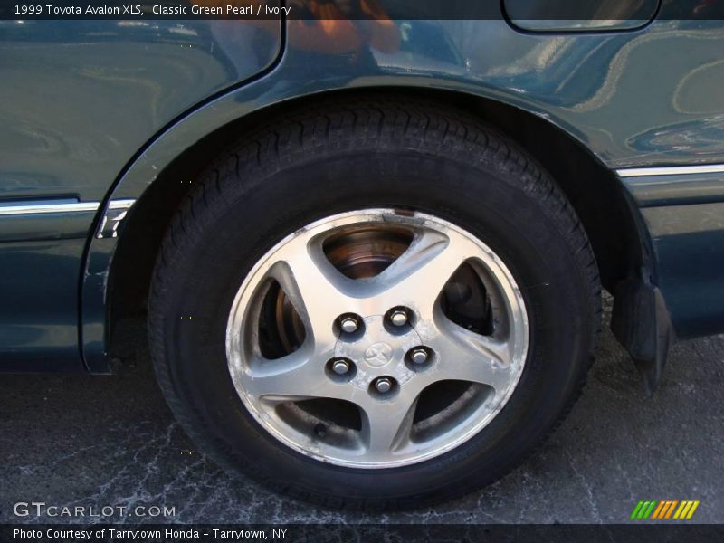 Classic Green Pearl / Ivory 1999 Toyota Avalon XLS