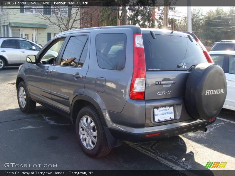 Pewter Pearl / Black 2006 Honda CR-V SE 4WD