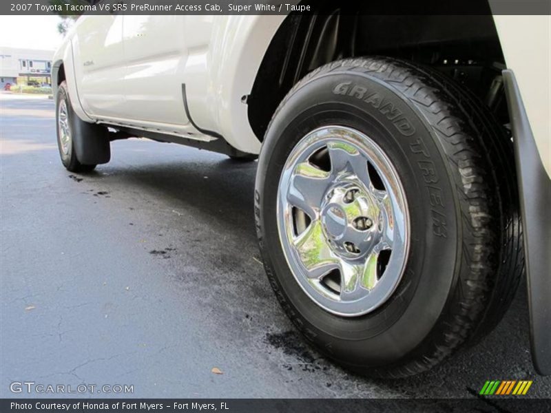 Super White / Taupe 2007 Toyota Tacoma V6 SR5 PreRunner Access Cab