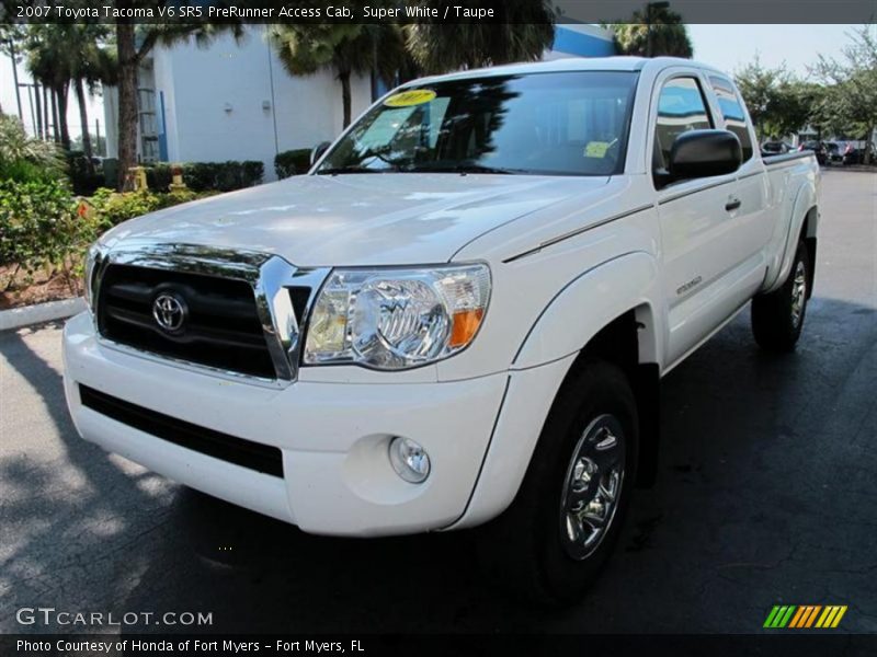 Super White / Taupe 2007 Toyota Tacoma V6 SR5 PreRunner Access Cab