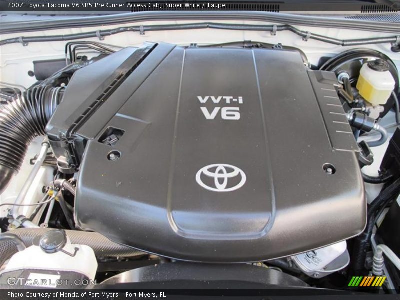 Super White / Taupe 2007 Toyota Tacoma V6 SR5 PreRunner Access Cab