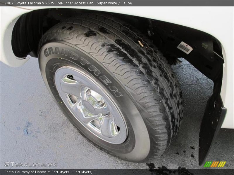Super White / Taupe 2007 Toyota Tacoma V6 SR5 PreRunner Access Cab