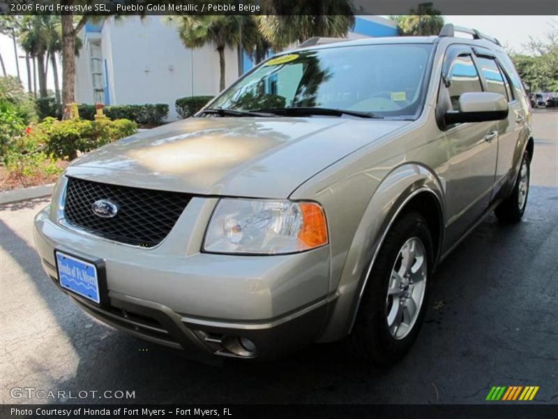 Pueblo Gold Metallic / Pebble Beige 2006 Ford Freestyle SEL