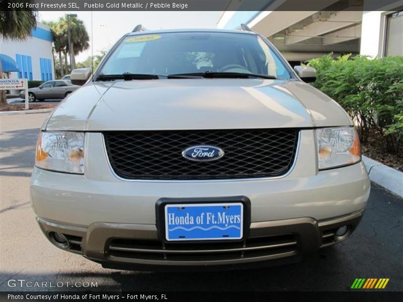 Pueblo Gold Metallic / Pebble Beige 2006 Ford Freestyle SEL