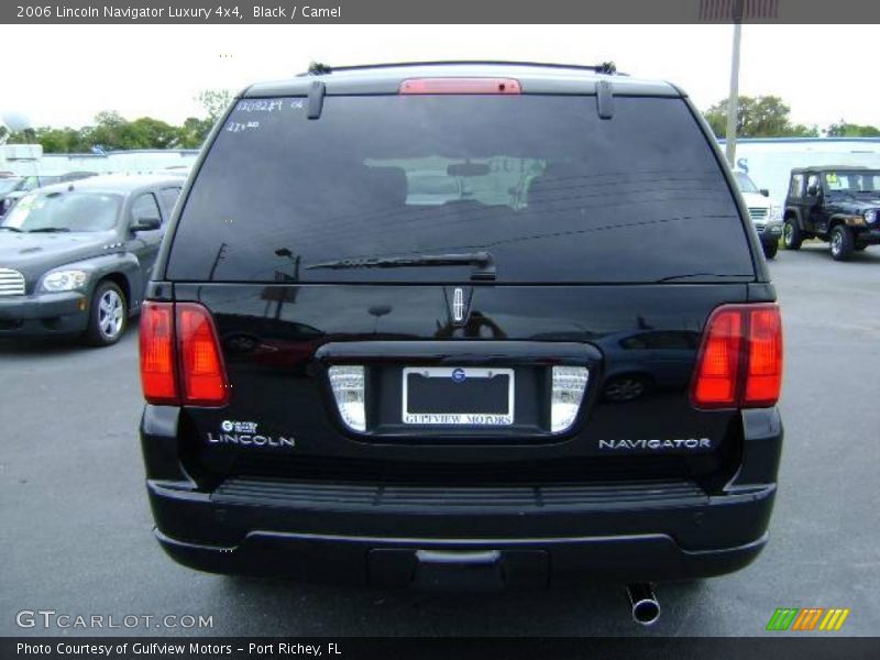 Black / Camel 2006 Lincoln Navigator Luxury 4x4