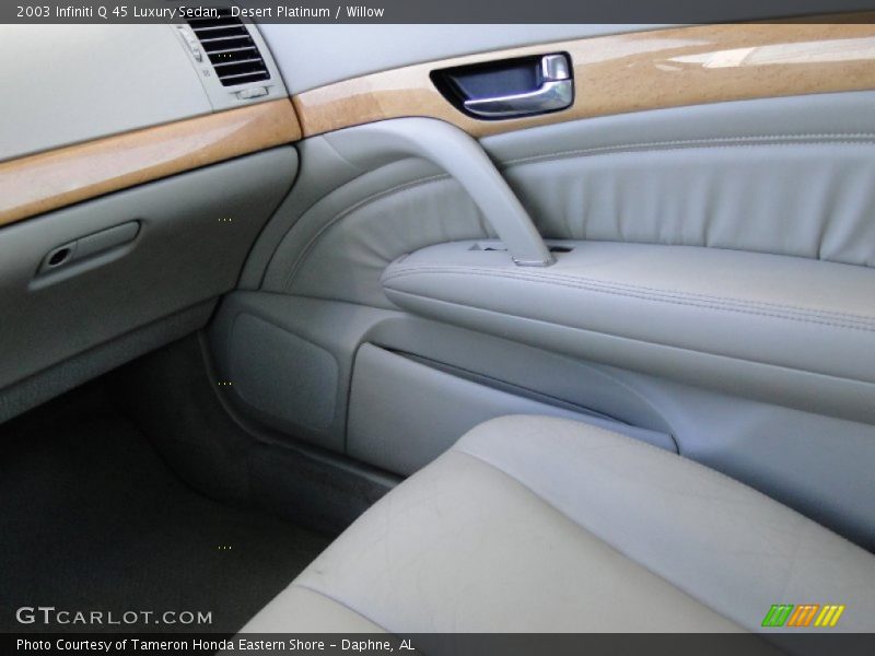 Desert Platinum / Willow 2003 Infiniti Q 45 Luxury Sedan