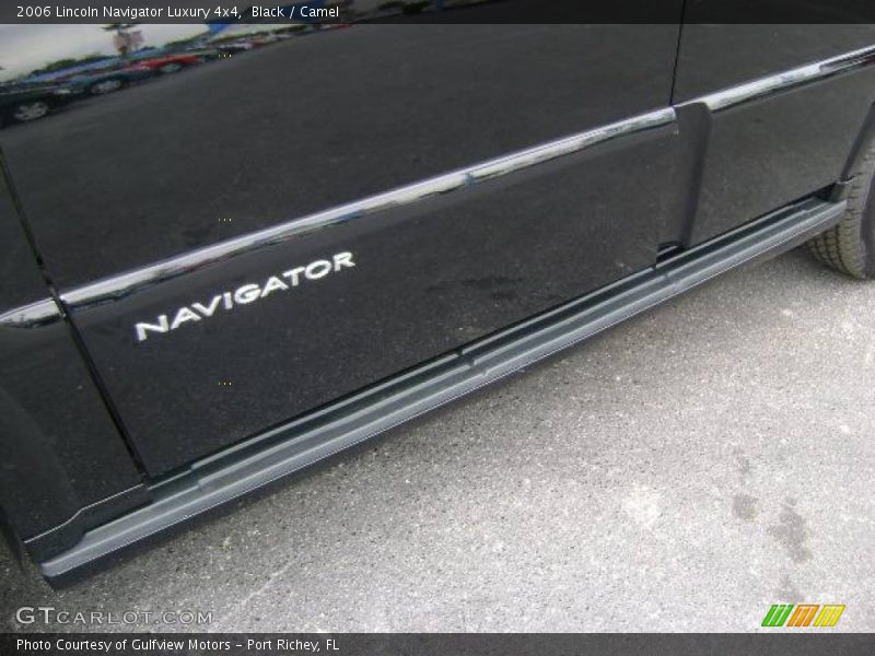 Black / Camel 2006 Lincoln Navigator Luxury 4x4