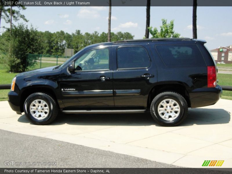  2007 Yukon SLE Onyx Black