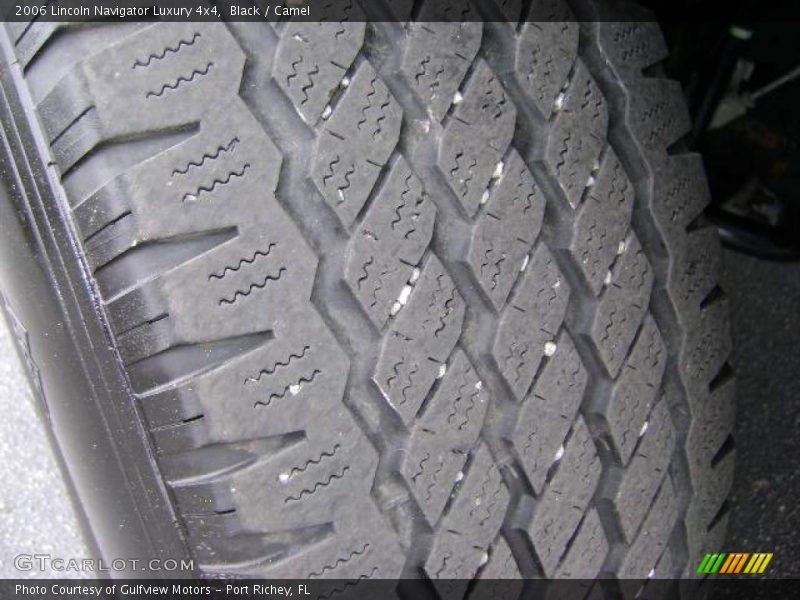 Black / Camel 2006 Lincoln Navigator Luxury 4x4