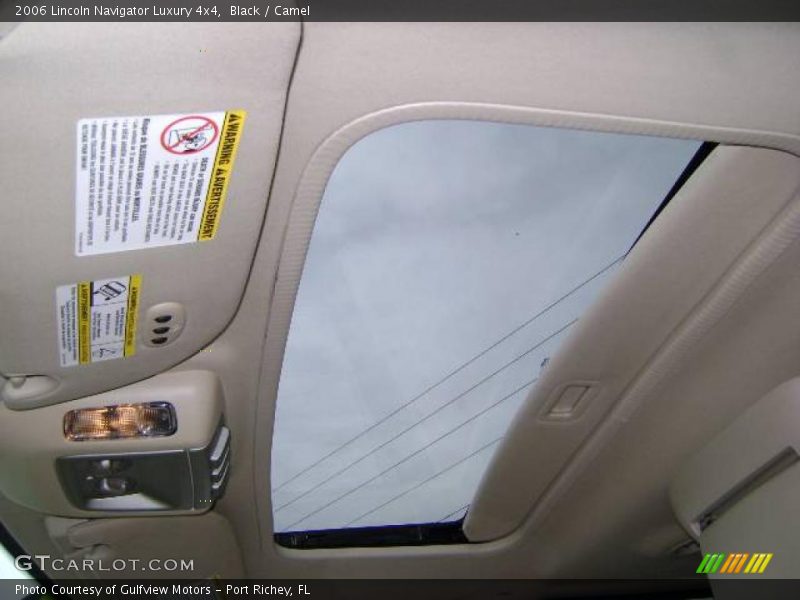 Black / Camel 2006 Lincoln Navigator Luxury 4x4