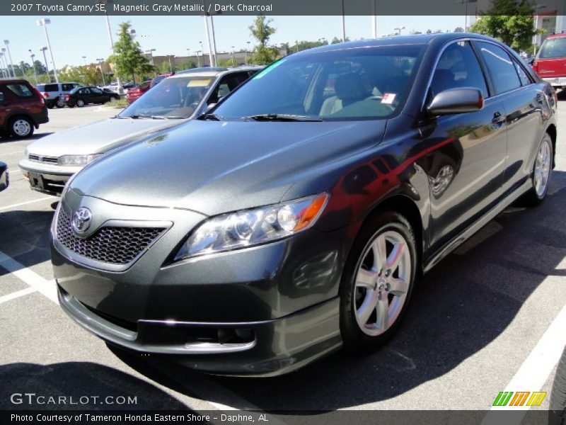 Magnetic Gray Metallic / Dark Charcoal 2007 Toyota Camry SE