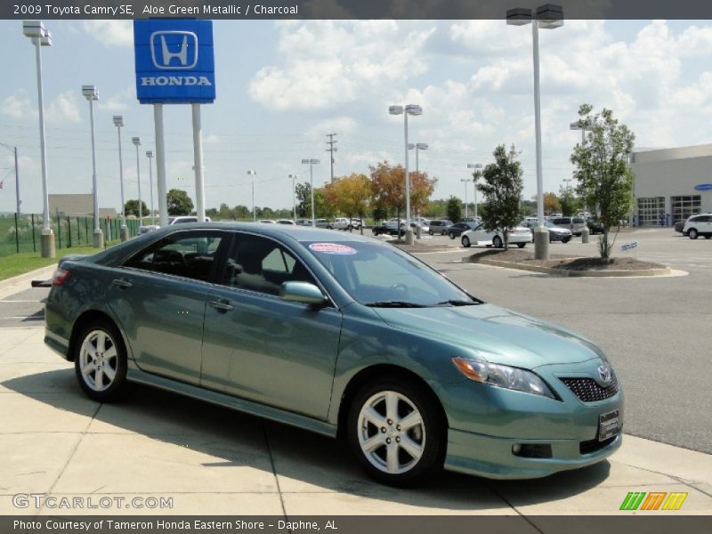 Aloe Green Metallic / Charcoal 2009 Toyota Camry SE