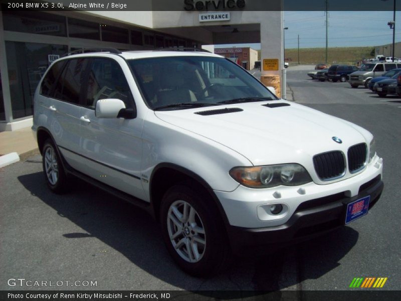 Alpine White / Beige 2004 BMW X5 3.0i