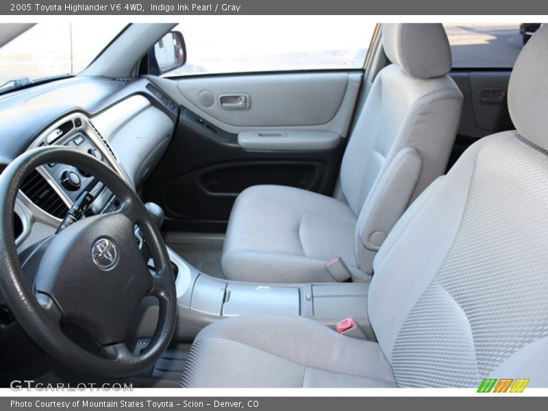 Indigo Ink Pearl / Gray 2005 Toyota Highlander V6 4WD