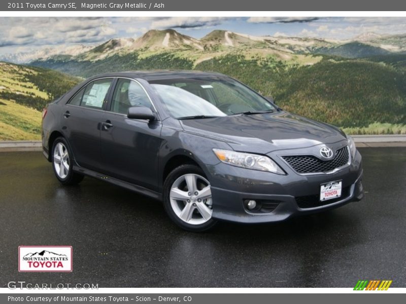 Magnetic Gray Metallic / Ash 2011 Toyota Camry SE