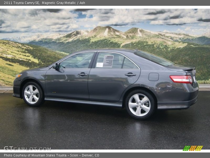 Magnetic Gray Metallic / Ash 2011 Toyota Camry SE